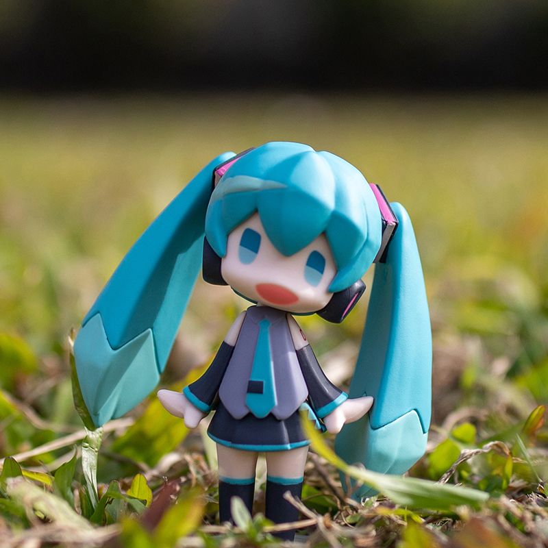 Miku Anime Figure & Building B - огляд і ціна Car Accessories Japanese